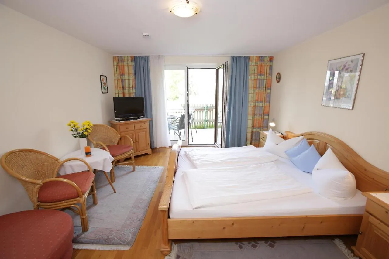 Guest house Pension Gut Horn Waging am See