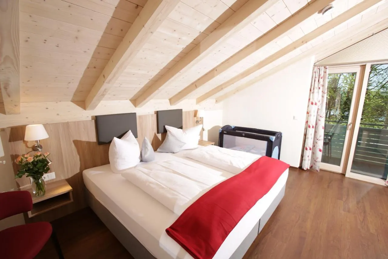 Pension Gut Horn Waging am See Guest house