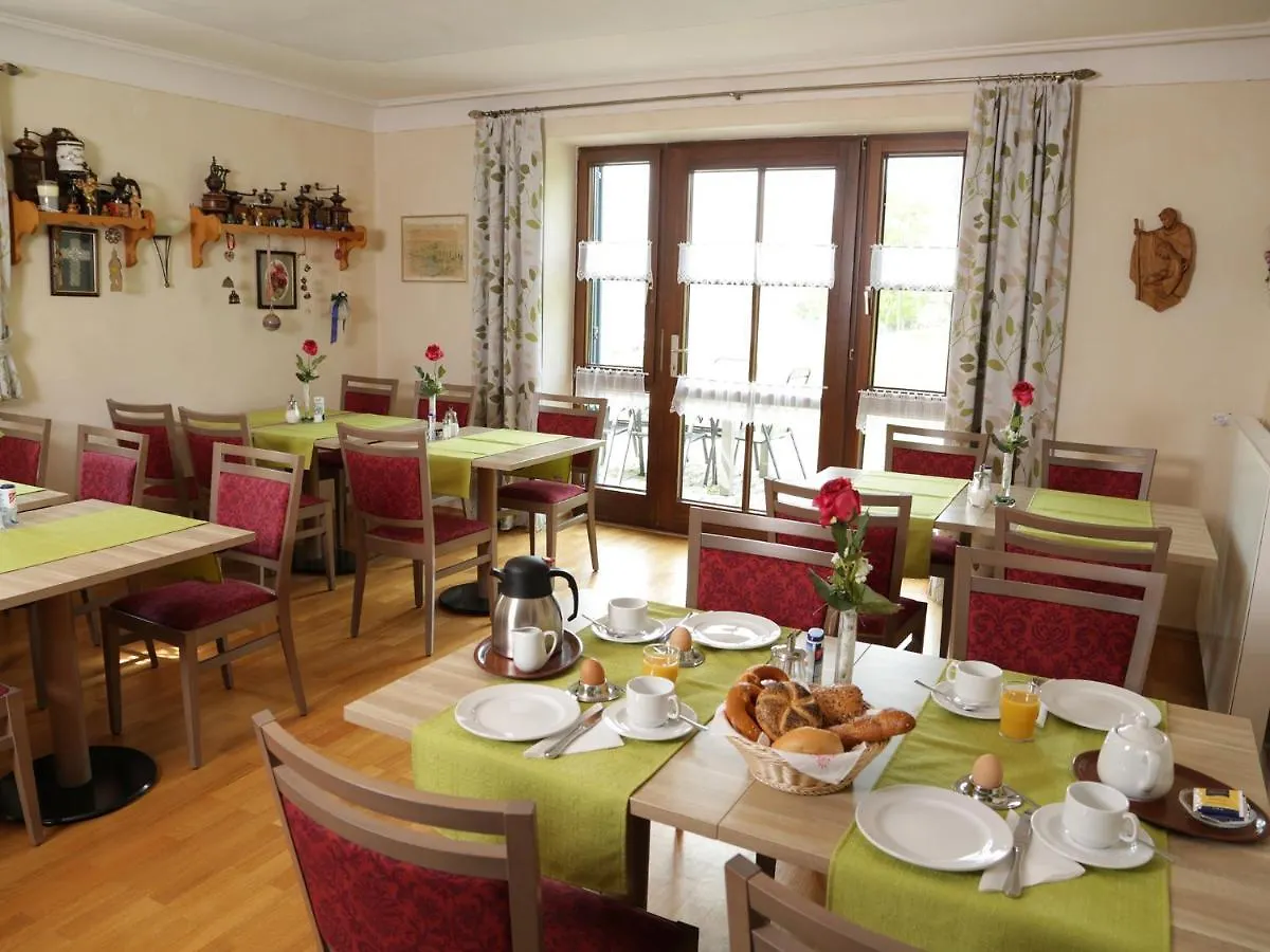 Pension Gut Horn Waging am See Gasthof